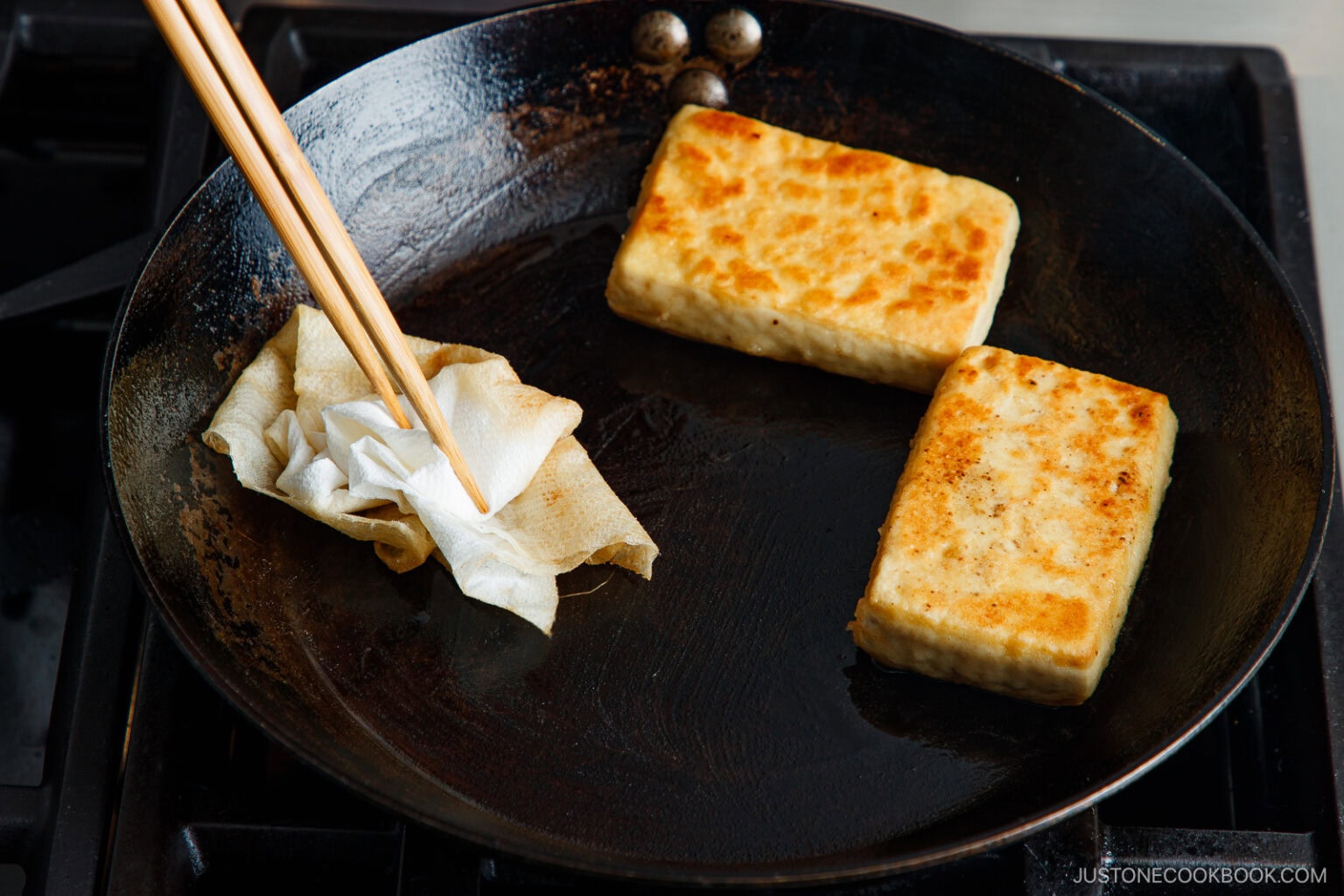 Japanese Tofu Steak with Mushroom Ankake Sauce 豆腐ステーキ • Just One Cookbook